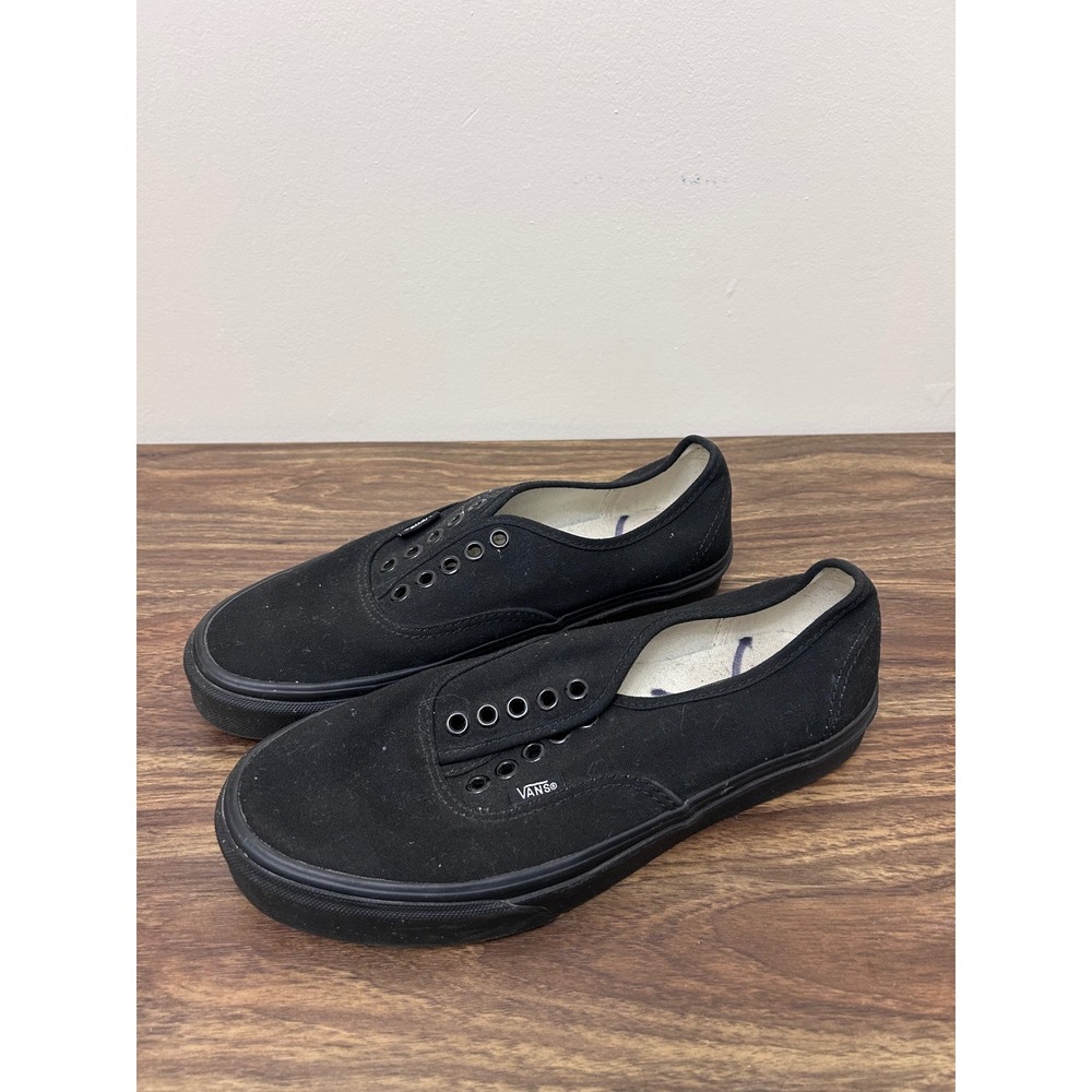 Vans Authentic Black Canvas Skate‎ Shoes Men Size 7 US women 8.5